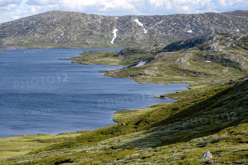 Fjell, barren mountain landscape with lake, Oystre Slidre, Jotunheimen National Park, Norway, Europe
