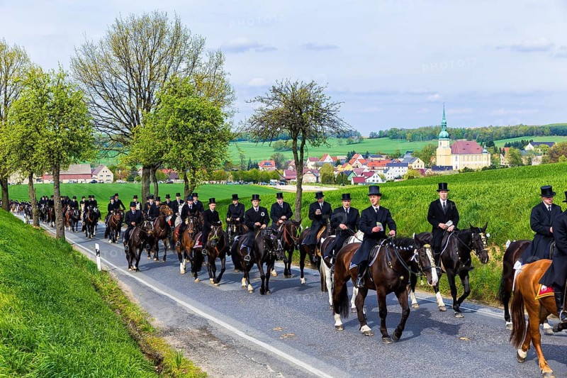 Easter riding procession in Crostwitz, Easter riding in Lusatia. Procession from Crostwitz to Panschwitz Kuckau. Every year at Easter, around 5 processions take place in Lusatia, each with around 200 riders. The Catholic Church continues old Sorbian rites here. Thousands of spectators watch the impressive processions on horseback