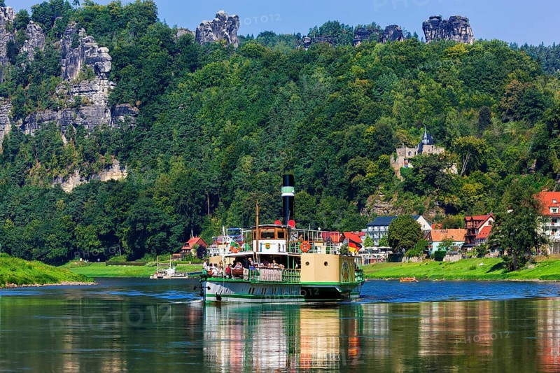 Elbe steamer Pillnitz in Rathen