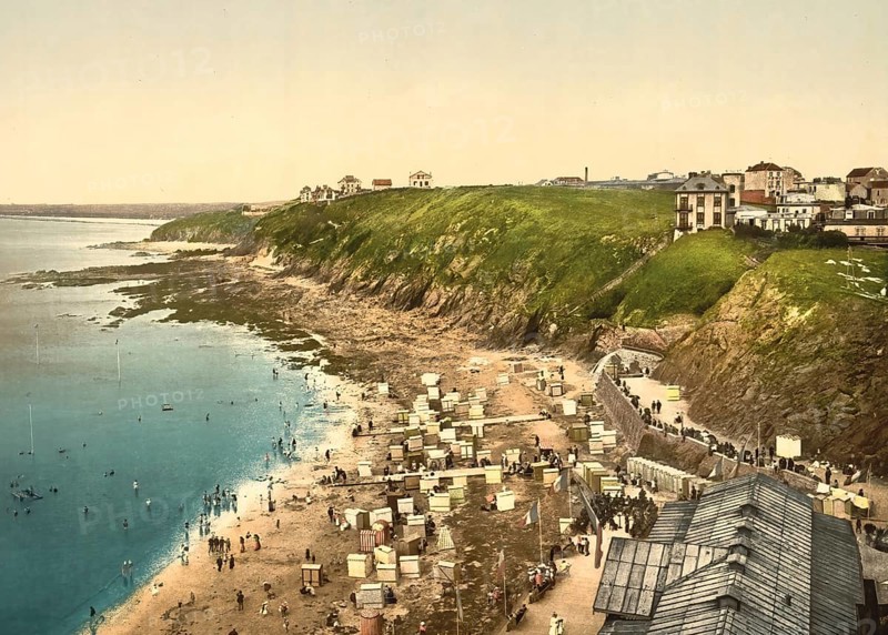 Densely populated beach, Granville in Normandy, France, c. 1890, Historic, digitally enhanced reproduction of a photochrome print from 1895, Europe