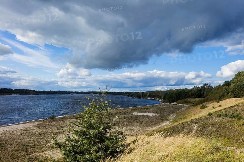 The Sabrodt Lake, in Upper Sorbian Zabrodski jÄ›zor, is a flooded lake in the residual hole of the former open-cast mine Spreetal-Nordrandschlauch . It is located north of Hoyerswerda and south of the village of Sabrodt near the Brandenburg border in Lusatia in Saxony. It is a part of the emerging Lusatian Lakeland