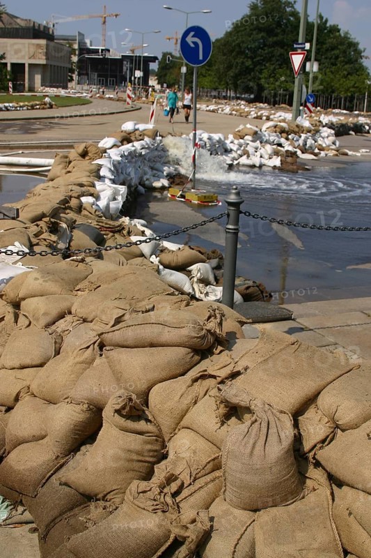 Flood 2002