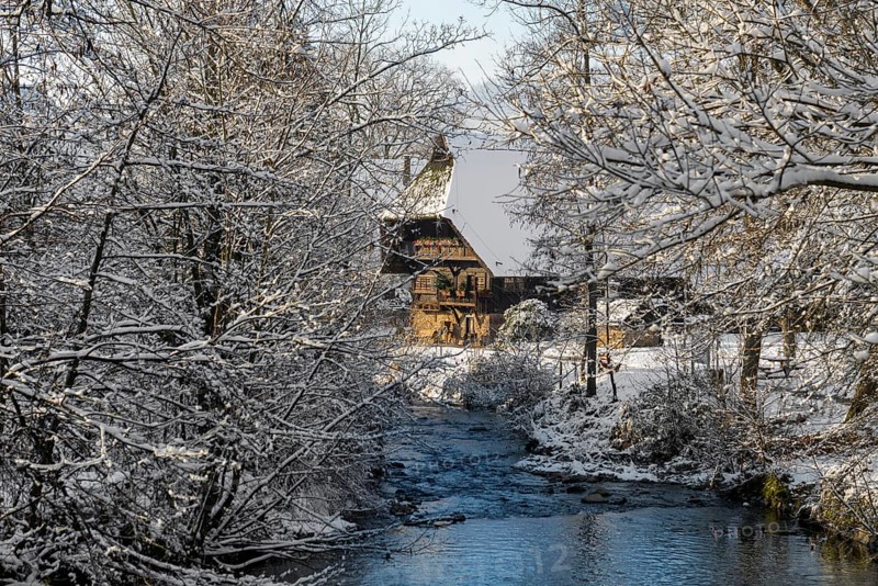Snow-covered Black Forest farm, Fürstenberger Hof museum of local history, Unterharmersbach, Black Forest, Baden-Württemberg, Germany, Europe