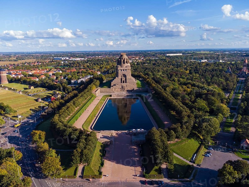 The Monument to the Battle of the Nations in the south-east of Leipzig was erected in memory of the Battle of the Nations according to designs by the Berlin architect Bruno Schmitz and inaugurated on 18 October 1913. The sculptural works were designed by the sculptors Christian Behrens and Franz Metzner