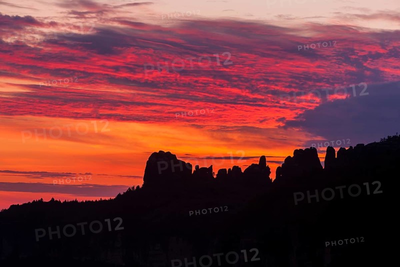 DEU Saxony Bad Schandau Sunset at the Kleine Bastei in the Schrammstein area