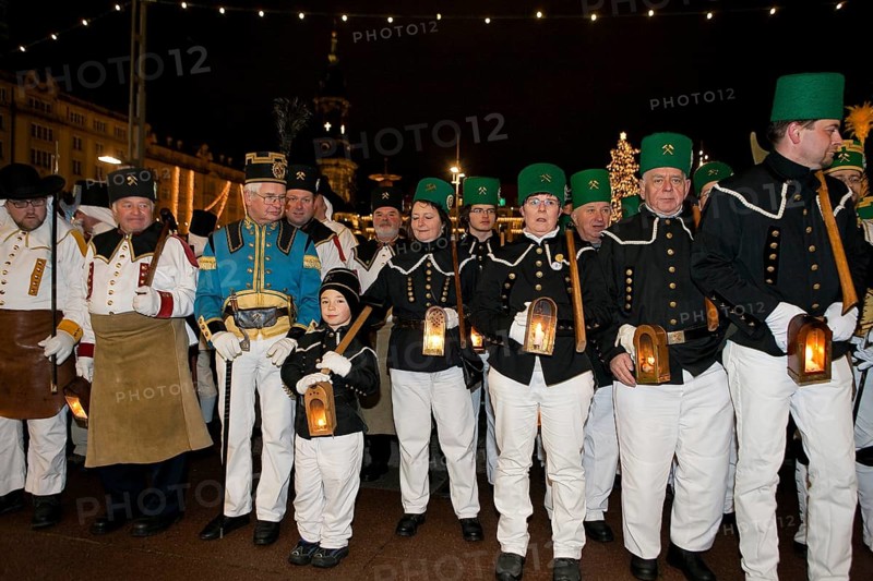 Striezelmarkt, which has been organised since 1434, is the oldest Christmas market in Germany and takes place on the Altmarkt. A new tradition was established in Dresden with a large mining parade organised by mining and smelting miners from the Ore Mountains