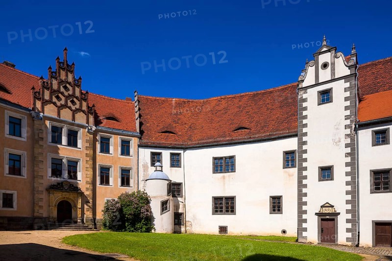 DEU Saxony Strehla Strehla Castle, later Stehla Castle, is located on a hill sloping steeply down to the Elbe in the town of Strehla in the district of Meissen in Saxony