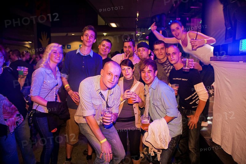 The Dresden Campus Party took place for the 16th time. The crowd rocked on a total of 6 band and party floors