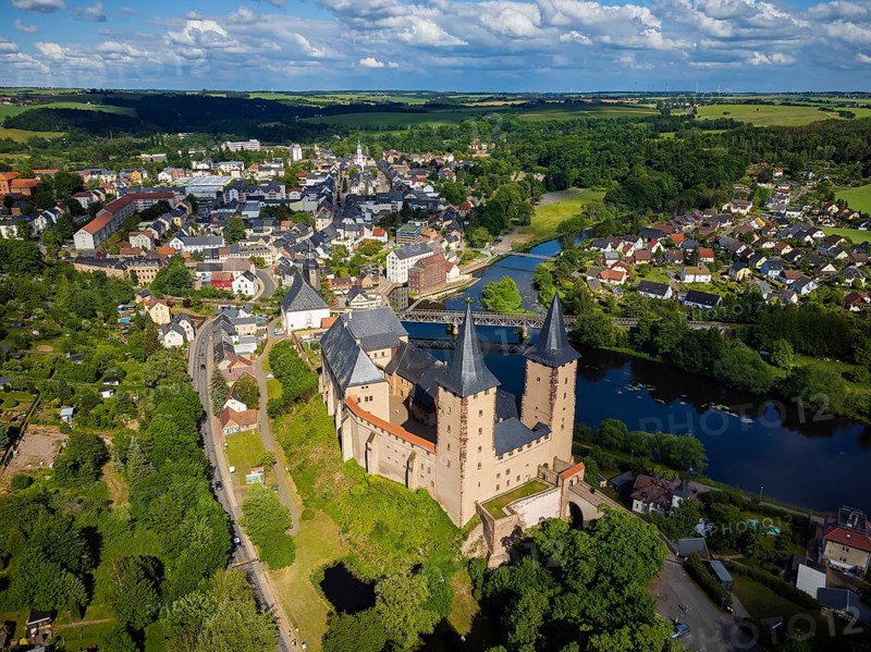 Rochlitz Castle is located in the west of the town of Rochlitz above the Zwickauer Mulde river in the district of Central Saxony in the Free State of Saxony. An extensive castle complex rises on the site of an imperial castle built in the second half of the 10th century, which passed into the possession of the Wettin margraves in 1143