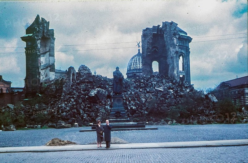 Rubble of the Dresden Church of Our Lady by George Bähr, burnt out after the bombing raid of 13 February 1945 and collapsed on 15 February 1945. Date estimated
