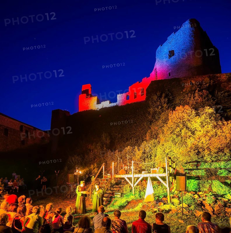 Frauenstein, music, light and stones