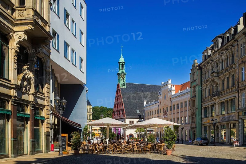 Today, Zwickau is a large district town in the south-west of the Free State of Saxony. The city is known as the Automobile & Robert Schumann City and is the fourth largest city after Leipzig, Dresden and Chemnitz as well as one of the regional centres in the Free State of Saxony