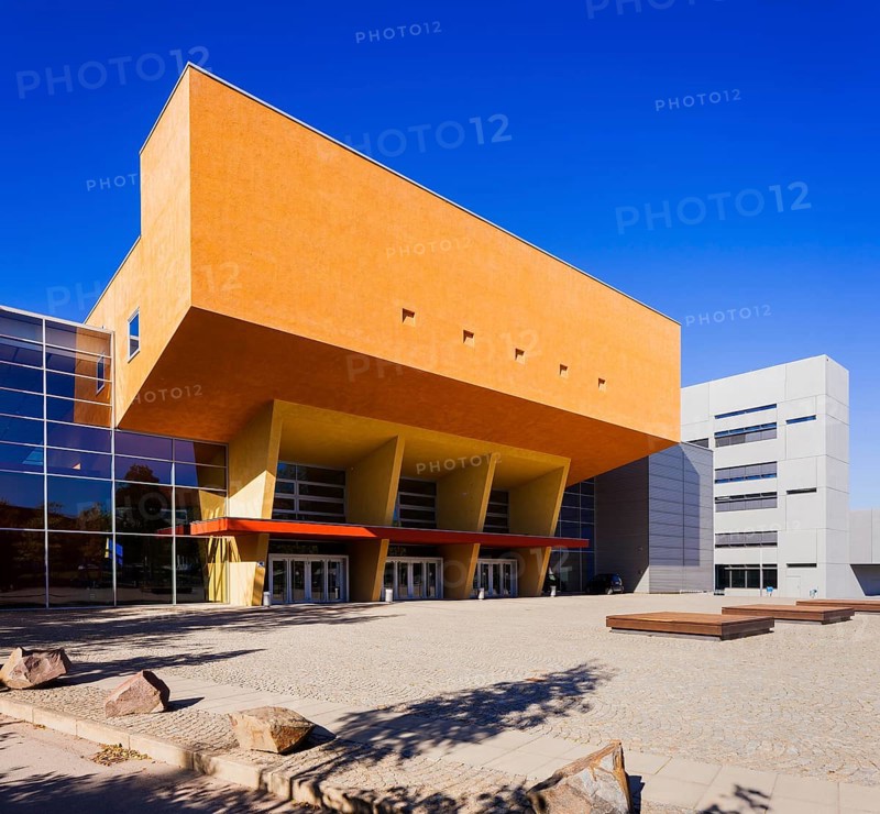 TU Chemnitz Central Lecture Hall and Seminar Building