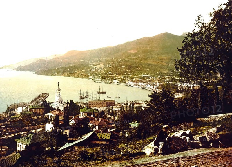 From the Gursuff, Gurzuf, Street, Yalta, Crimea, Russia, Ukraine, c. 1890, Historic, digitally enhanced reproduction of a photochrome print of the period, Europe