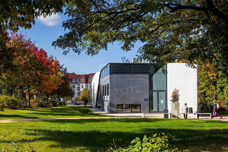 carbon house