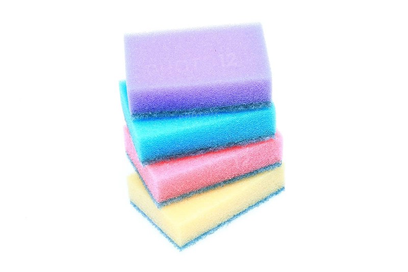 Cleaning sponges