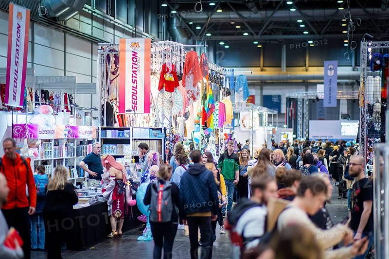 The Leipzig Book Fair is an international book fair that takes place annually in spring at the Leipzig Exhibition Centre. It is the spring meeting place for the German book industry. At the Manga-Comic-Con you can admire imaginative costumes