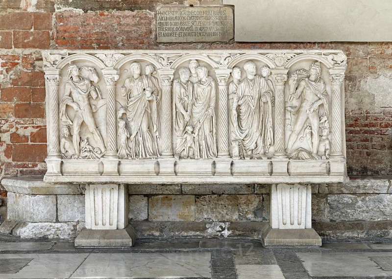 Roman sarcophagus, Sarcofago romano, Antiquity, Camposanto Monumentale monumental cemetery, Miracles Square, Piazza dei Miracoli also Campo dei Miracoli, Piazza del Duomo, Pisa, Tuscany, Italy, UNESCO World Heritage Site, Europe