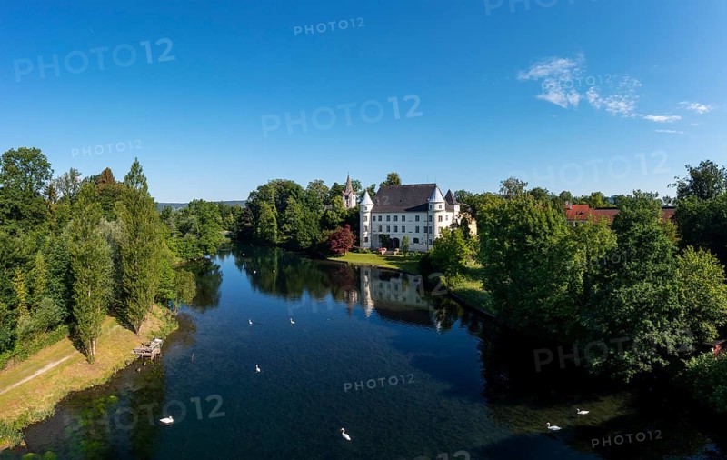 Drone shot, Renaissance castle, Hagenau Castle, Mattig estuary, Sankt Peter am Hart, Innviertel, Upper Austria, Austria, Europe