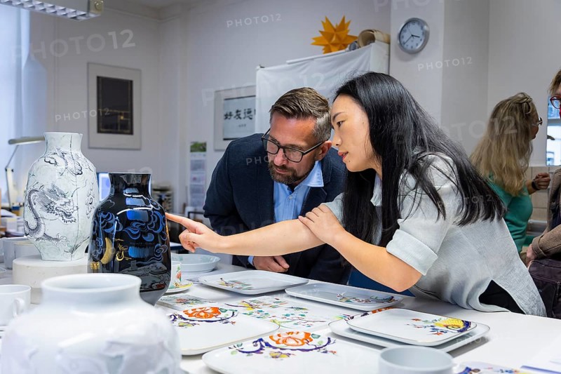 Meissen is the oldest porcelain manufactory in Europe and has stood for unique craftsmanship since its foundation in 1710. Martin Dulig, Minister of State for Economic Affairs, Labour and Transport of the Free State of Saxony and product designer Zhouyu Hou