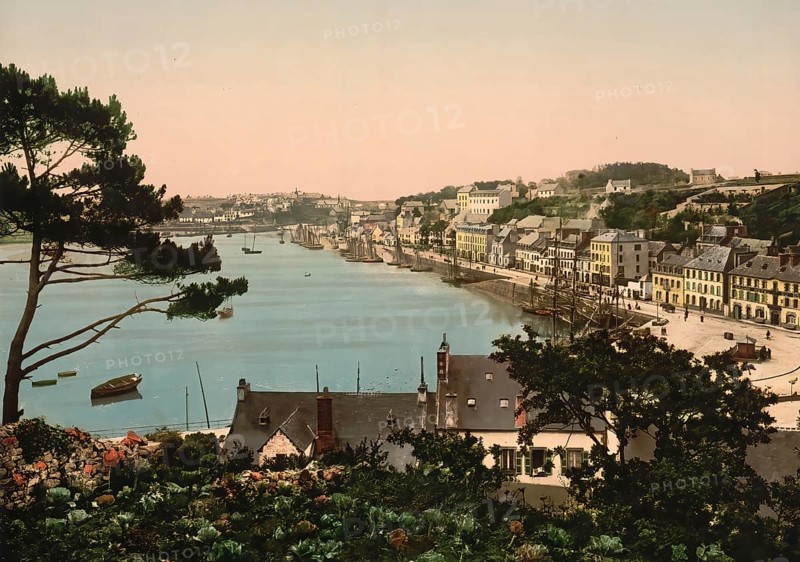 Panorama of Audierne in the Bretage, France, c. 1890, Historic, digitally enhanced reproduction of a photochrome print from 1895, Europe