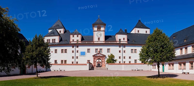 Augustusburg Castle, castle courtyard