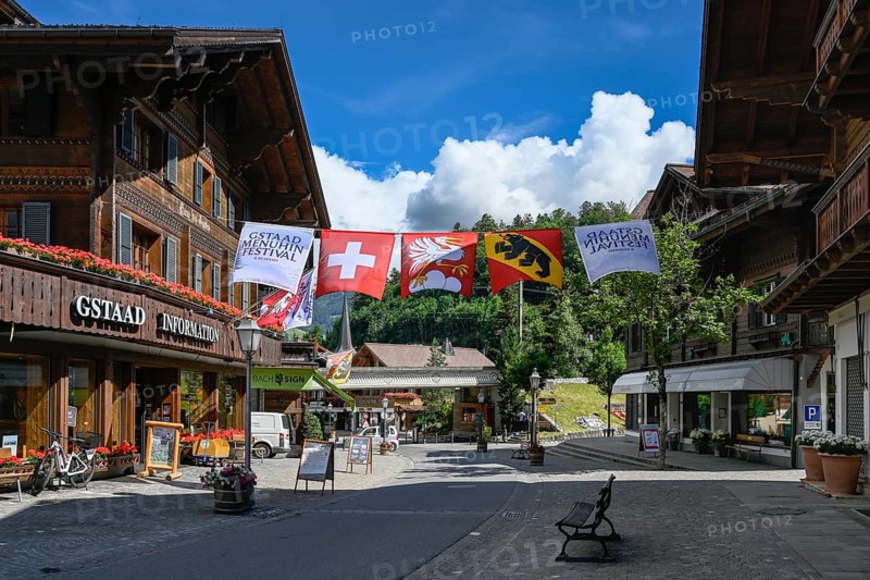 Pedestrian zone, Gstaad, Switzerland, Europe