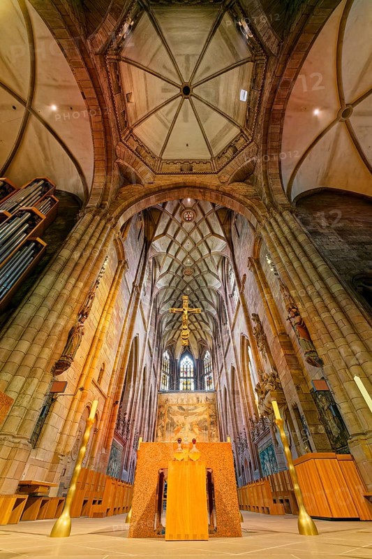 Altar, crossing and choir, Freiburg Cathedral of Our Lady, Gothic style, Freiburg im Breisgau, Baden-Württemberg, Germany, Europe
