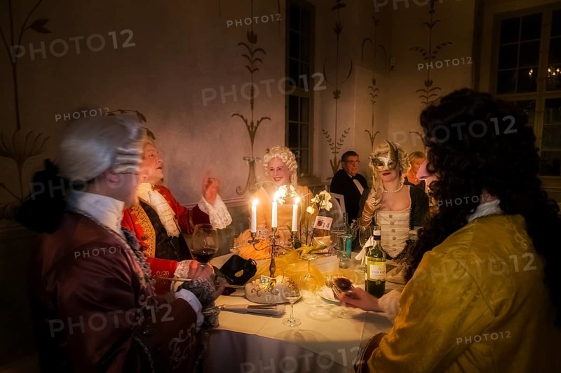 Masquerade ball at Rammenau Baroque Palace, Rammenau Palace in Rammenau near Bischofswerda in the district of Bautzen is one of the most beautiful preserved Baroque country palaces in Saxony. The les danseurs de Sans Souci as guests at the masked ball. With their historical dances, the costumed performers were a highlight of the evening