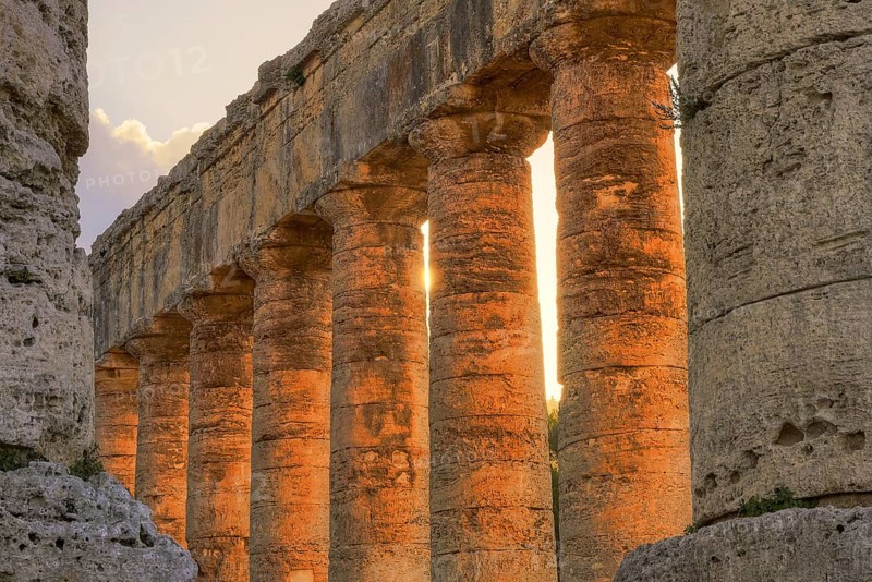 Evening light, Doric temple, detail, backlit columns, Segesta, Ancient site, Archaeological site, Doric, Trapani province, Sicily, Italy, Europe