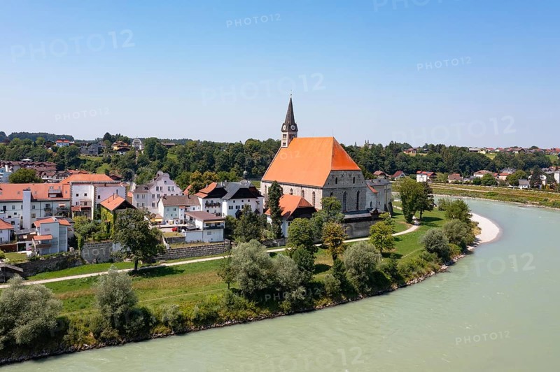 Drone shot, collegiate church, Laufen an der Salzach, Rupertiwinkel, Upper Bavaria, Bavaria, Germany, Europe