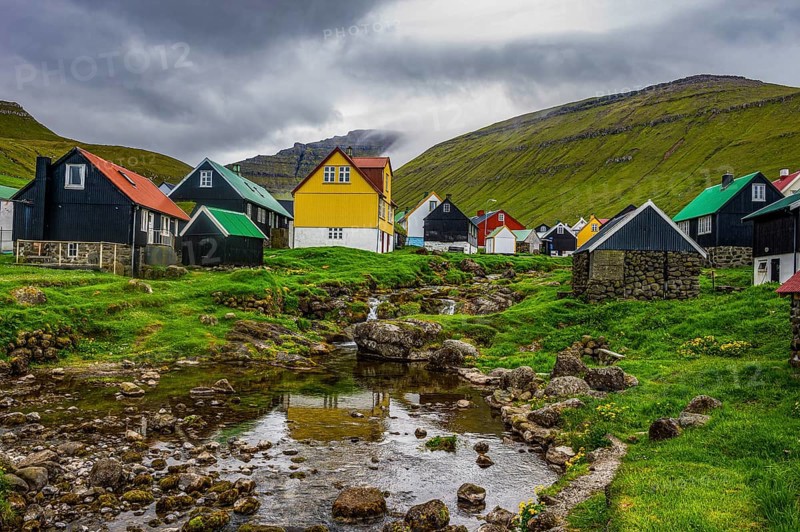 Colourful houses in the village of Gjogv, Estuyroy, Faroe islands, Denmark, Europe