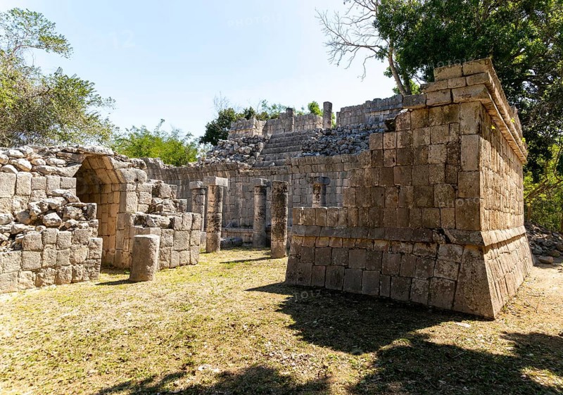 Temple of Panels, Templo de los Tableros Esculpidos, Chichen Itza, Mayan ruins, Yucatan, Mexico, Central America