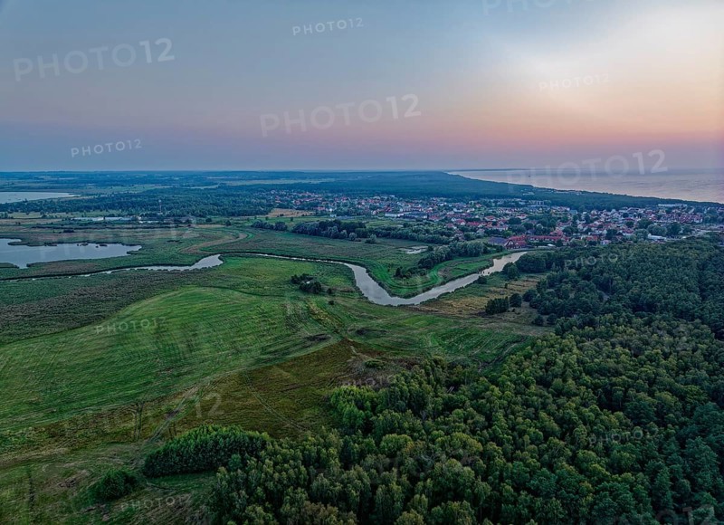 Evening atmosphere at the Slowinski National Park, Slowinski Park Narodowy, on the Baltic coast in northern Poland. The area has been a UNESCO biosphere reserve since 1977. Rowy, Slupka, Pomerania, Poland, Europe