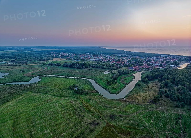 Evening atmosphere at the Slowinski National Park, Slowinski Park Narodowy, on the Baltic coast in northern Poland. The area has been a UNESCO biosphere reserve since 1977. Rowy, Slupka, Pomerania, Poland, Europe