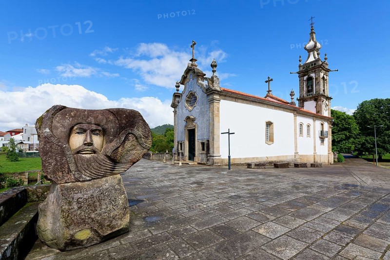 Saint Anthony of the Old Tower Church and Statue greeting Good Road on the Pilgrim Road to Santiago, Ponte de Lima, Minho, Portugal, Europe