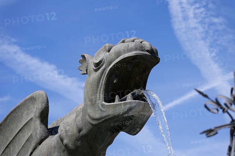 Lindwurmbrunnen, Neuer Platz, Innere Stadt, Klagenfurt, Carinthia, Austria, Europe