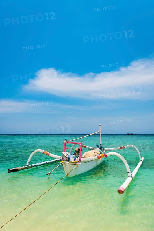 Traditional old fishing boat, sea, blue sky, weather, seafaring, ocean, fishing, fishing, work, tropical, empty, nobody, lonely, island, culture, holiday, tourism, travel, Gili Air, Indonesia, Asia