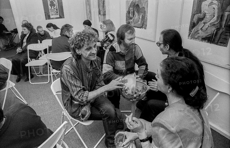 Germany, Berlin, 15.02.1991, discussion round Experience with Censorship, at Haus Drama in Clara-Zetkin-Straße, centre: Tilo charburner, Europe