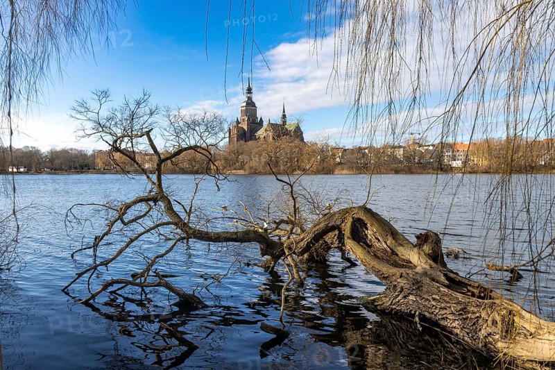 View over the Knieperteich