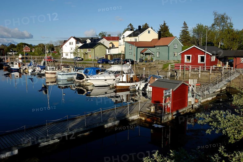 Boat harbour in Kabelvag, Austvagöy, Lofoten, Norway, Europe