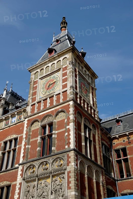 Centraal Station in Amsterdam, Holland