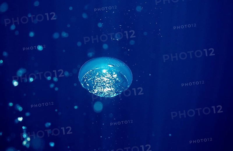 Air bubbles in the water, Mexico, Lake Cortez, Lower California, La Paz, Central America