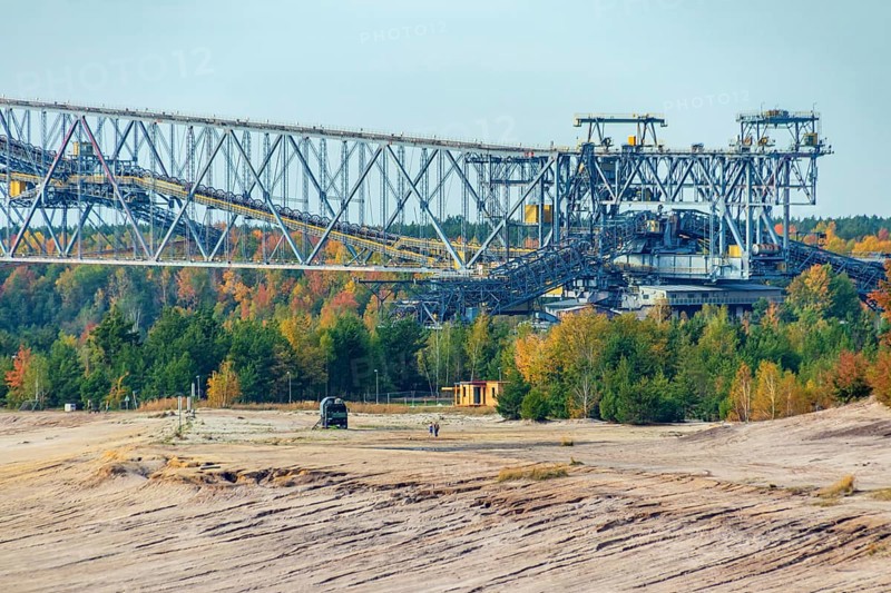 Conveyor bridge