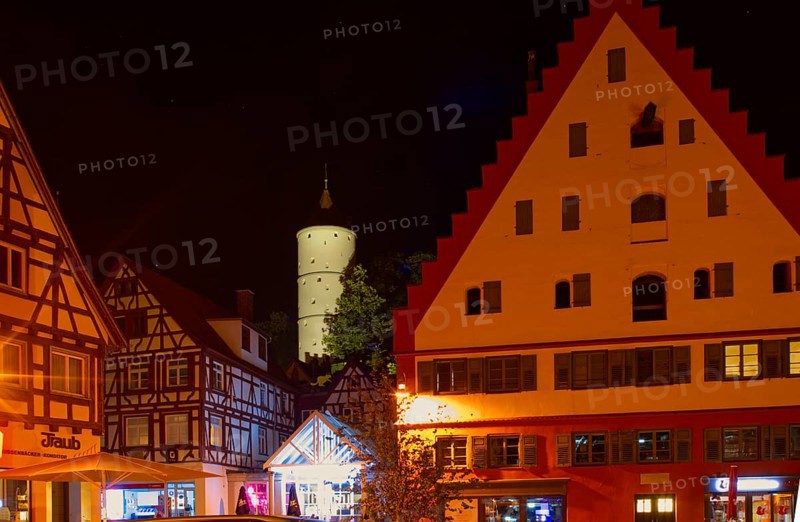 The white tower in Biberach an der Riss, night shot, Biberach, Baden-Würtemberg, Germany, Europe