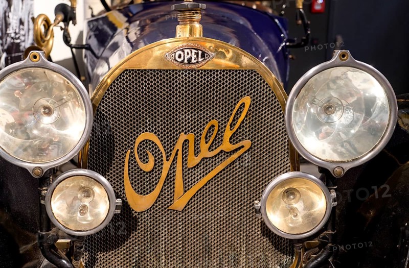 Opel classic car, German car manufacturer Opel, 1930s
