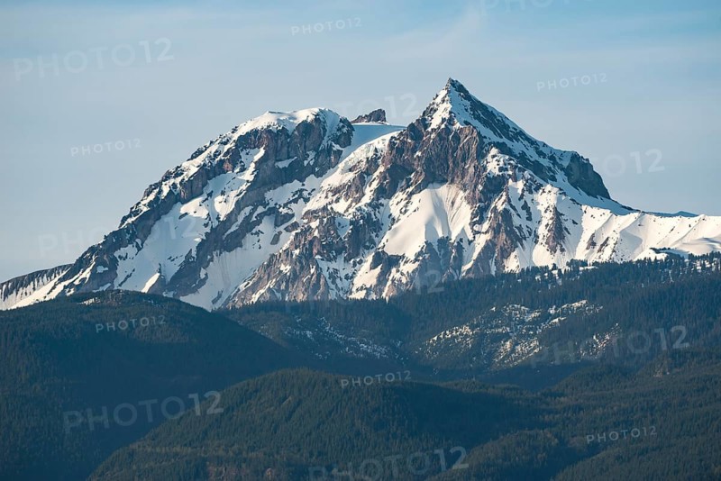 Mount Garibaldi with its three peaks, Dalton Dome (left), Mount Garibaldi (centre) and Atwell Peak (right) in Canada