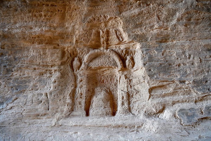 Rock niche at the divan, Nabataean cult site carved into the rock at Jabal Ithlib, Hegra or Madain Salih, AlUla region, Medina province, Saudi Arabia, Arabian Peninsula, Asia