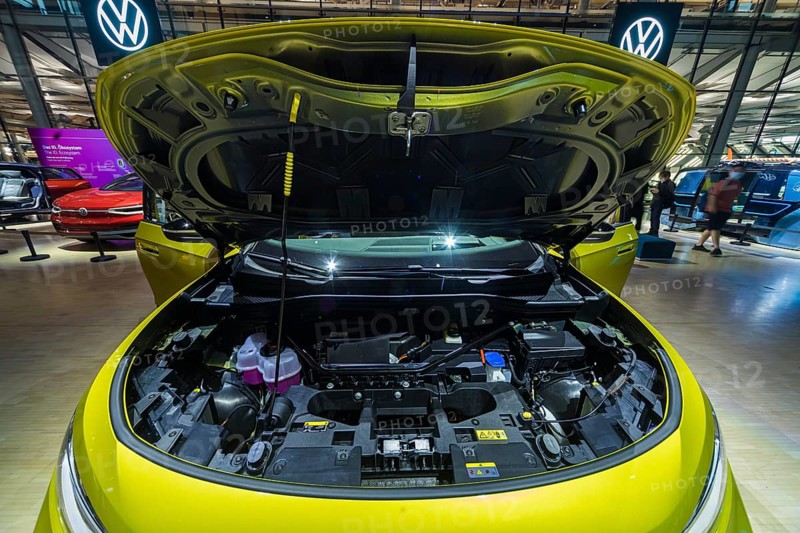 World premiere of the purely electrically driven SUV ID.4. This marks VW's entry into the world's largest market segment of compact SUVs