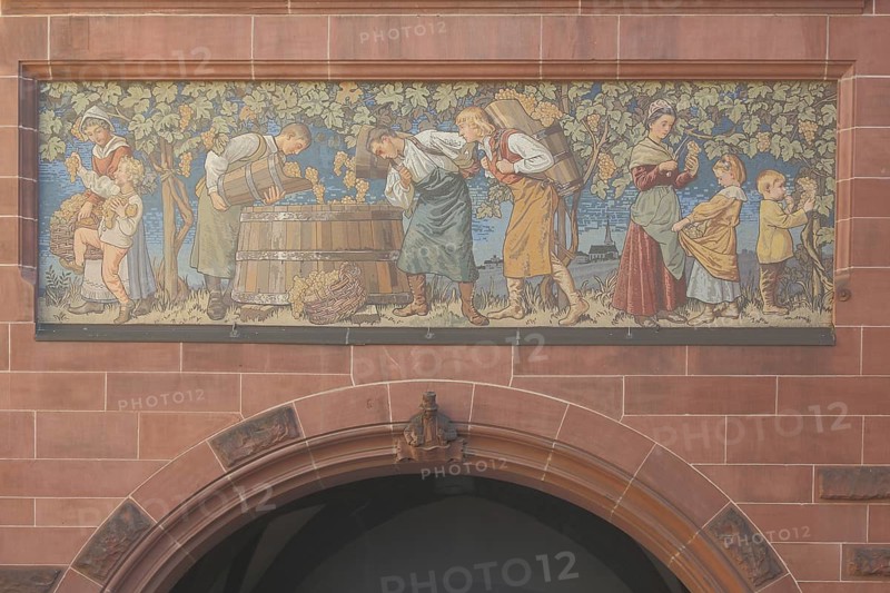 Mural of harvest time, wine culture, grapes, cider, workers, harvest, harvesting, scene, vintner, town hall courtyard, inner courtyard, town hall, Römer, old town, Main, Frankfurt, Hesse, Germany, Europe